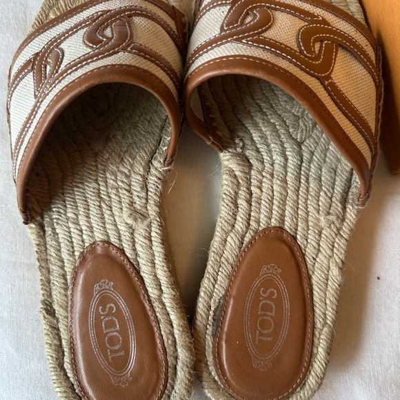 Tod's Kate Raffia Sandals - Picture 2 of 3